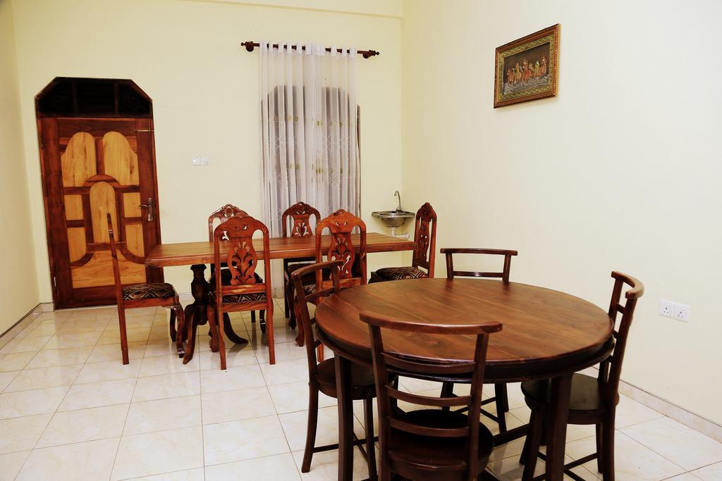 Centra Villa กตรคาม ภายนอก รูปภาพ